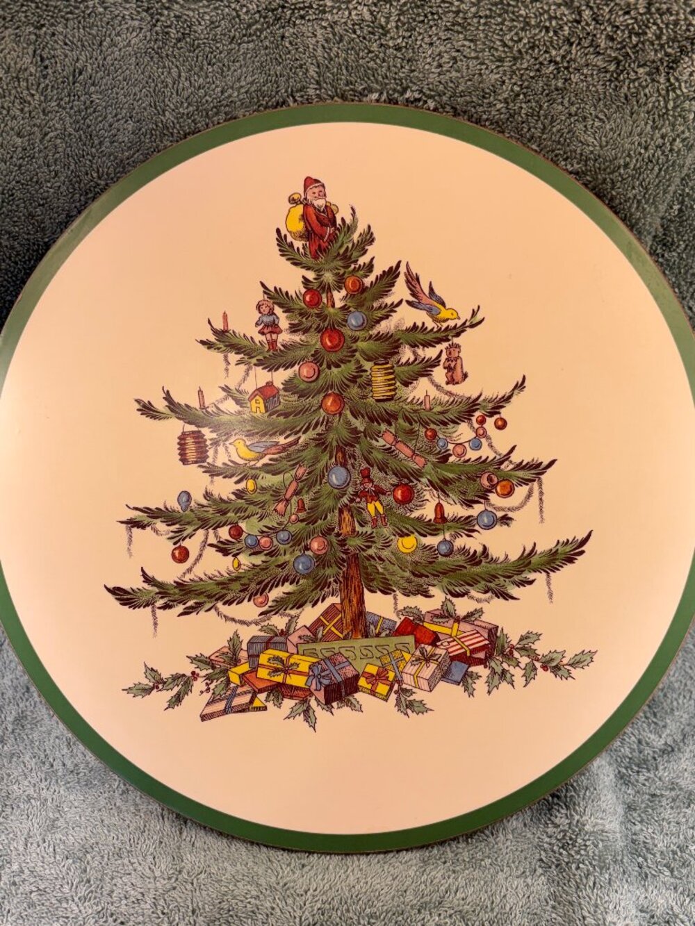 Spode Christmas Tree 10" Round Trivet Casserole Stand Cork Backed Made in Englan